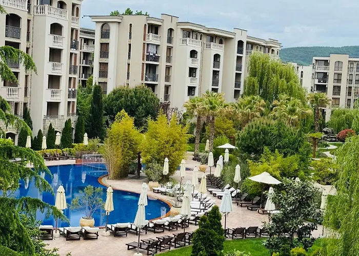 каскадас Appartement *